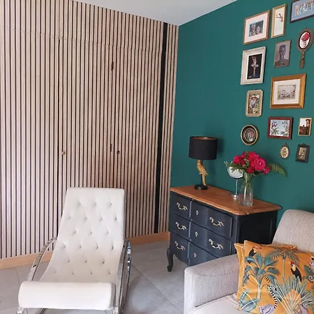 Apartment A 6mn De Sanary-5mn Plage-wifi-balcon-parking
